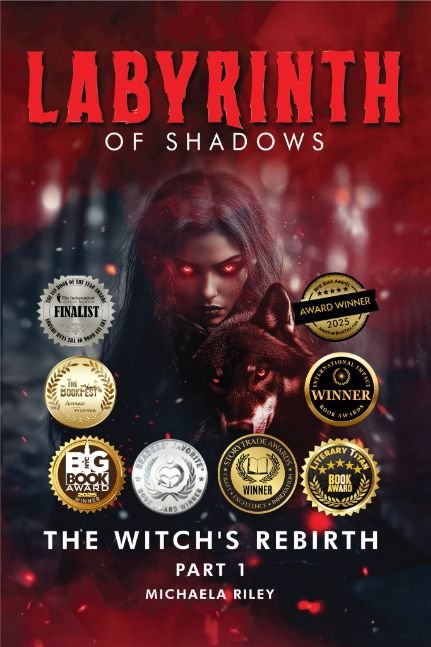 Labyrinth of Shadows: The Witch's Rebirth Part I